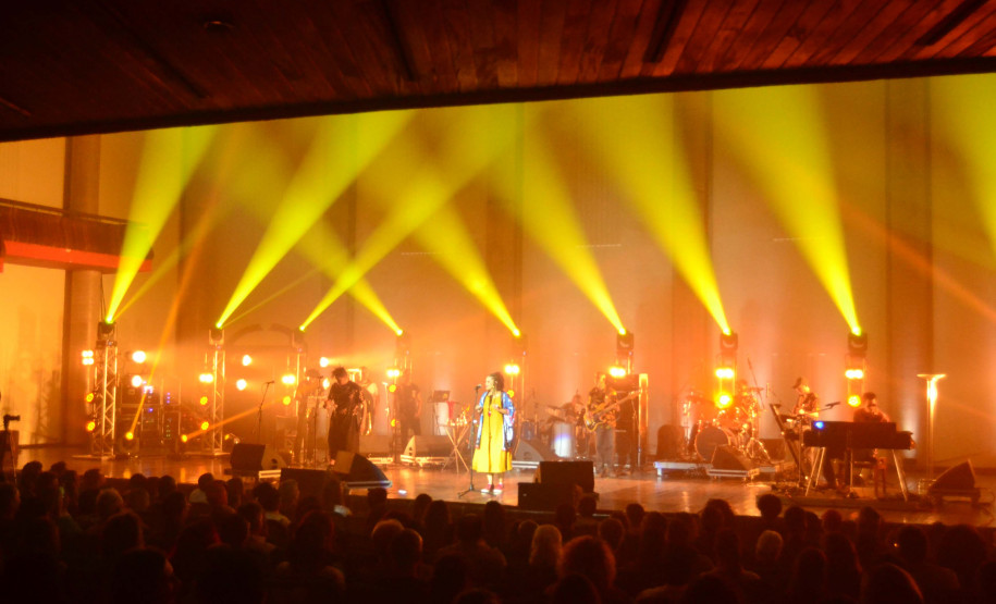 Teatro José Maria Santos recebe temporada de shows gratuitos com foco na cultura negra