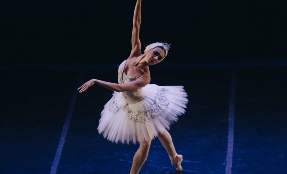 Teatro Guaíra recebe Ana Botafogo em "O Lago dos Cisnes" na próxima semana