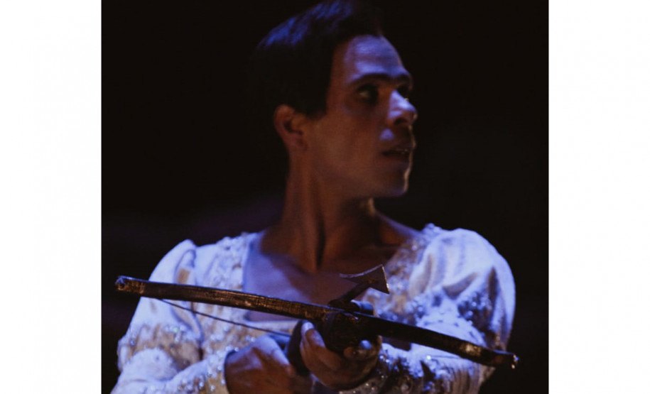 Teatro Guaíra recebe Ana Botafogo em "O Lago dos Cisnes" na próxima semana