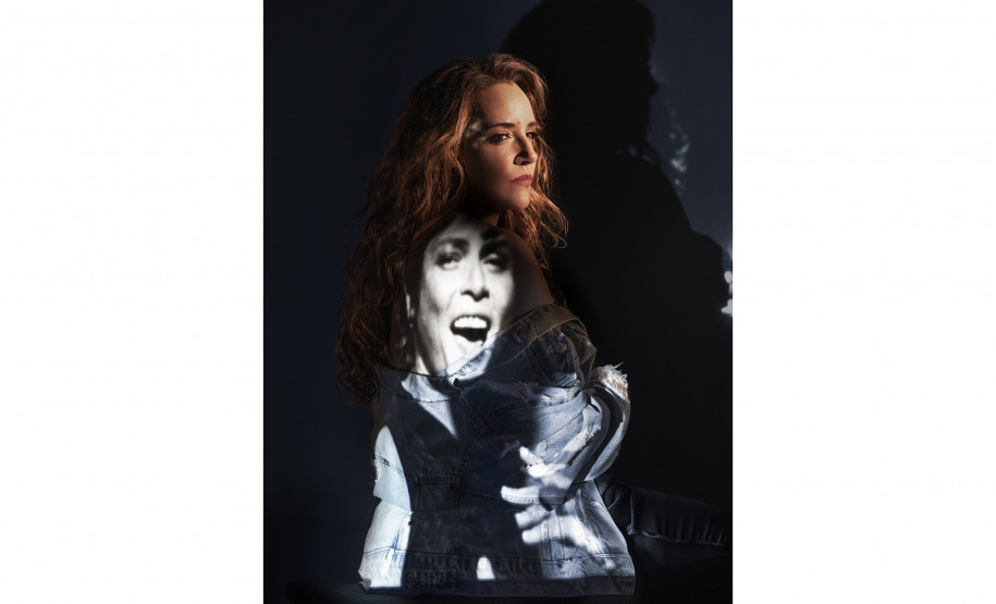 Ana Carolina faz homenagem a Cássia Eller no palco do Guairão nesta sexta