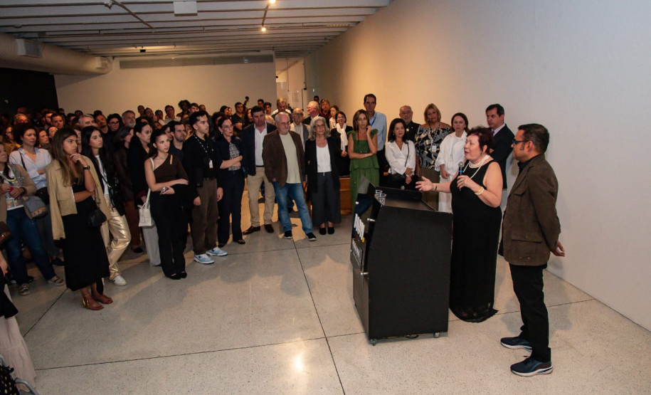 Cerimônia de inauguração foi na noite desta quinta-feira (11).