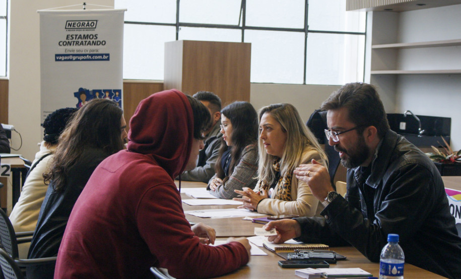 Agência do Trabalhador da Cultura – Posto Avançado leva mutirão de emprego a evento de inclusão no MON