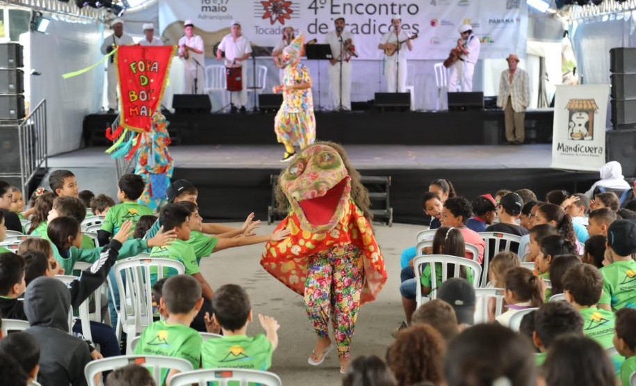 Encontro de Tradições foi uma grande celebração da cultura popular paranaense
