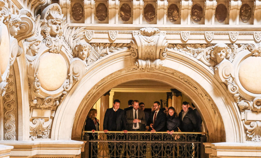 Paraná quer receber unidade da Escola de Balé da Ópera de Paris