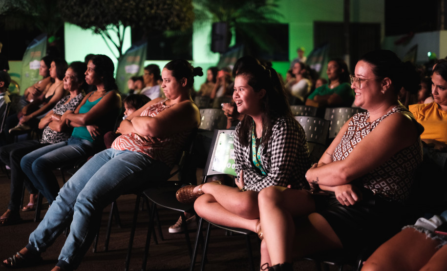 Projeto Cinema na Praça exibe filmes gratuitos para 40 mil pessoas em três meses