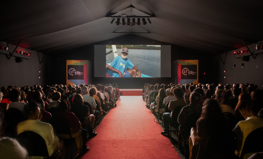 “Lista de desejos para Superagüi” é apresentado no 13.º Olhar de Cinema de Curitiba
