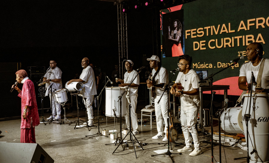 Primeira edição do Festival Afro de Curitiba reuniu 8 horas de muita música