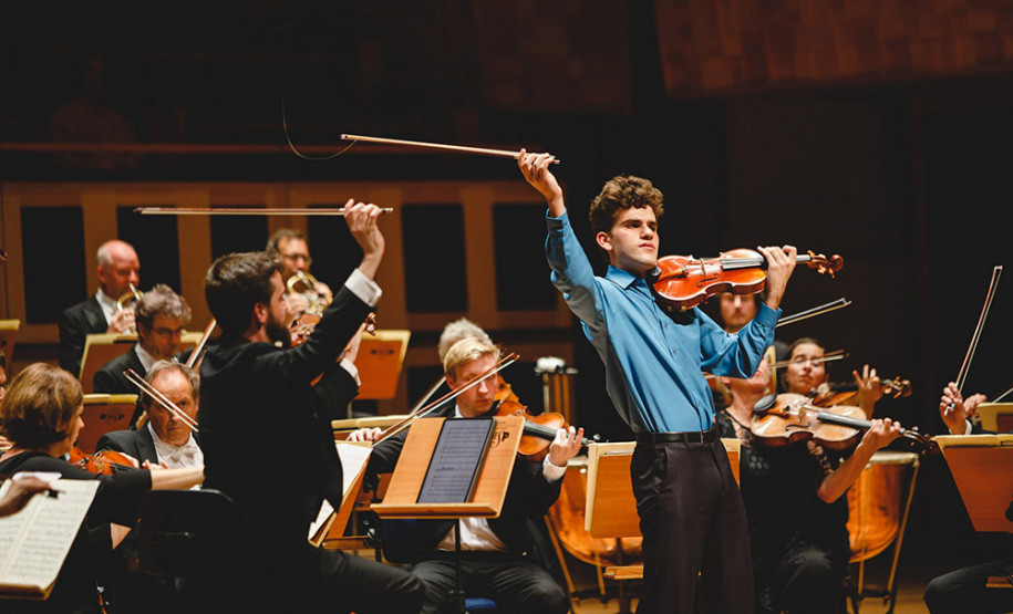 Orquestra Sinfônica do Paraná recebe violinista prodígio Guido Sant’Anna