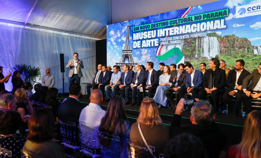 Paraná firma parceria com Centre Pompidou para construção do Museu Internacional de Arte de Foz do Iguaçu