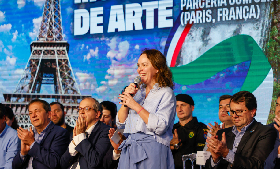 Paraná firma parceria com Centre Pompidou para construção do Museu Internacional de Arte de Foz do Iguaçu