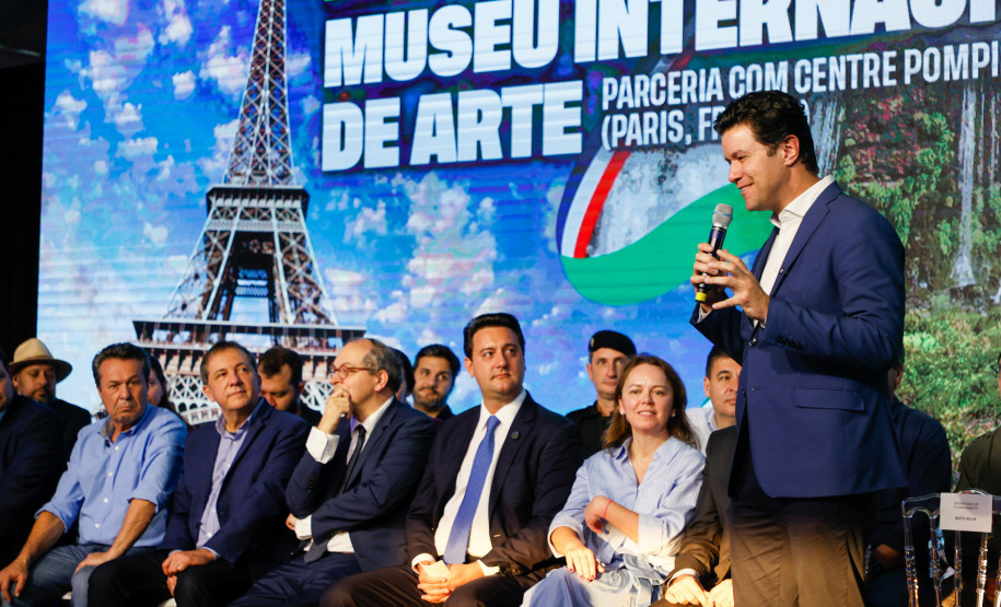 Paraná firma parceria com Centre Pompidou para construção do Museu Internacional de Arte de Foz do Iguaçu