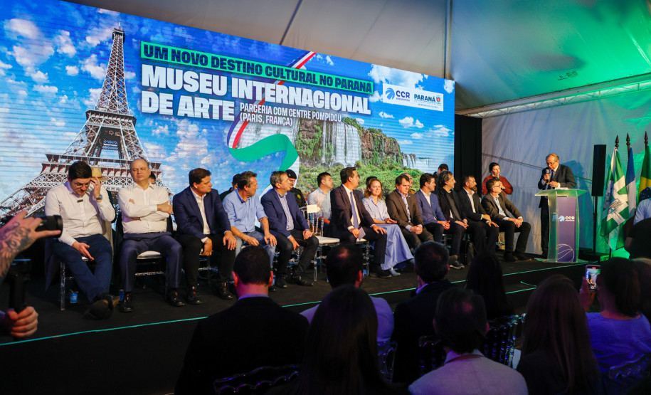 Paraná firma parceria com Centre Pompidou para construção do Museu Internacional de Arte de Foz do Iguaçu