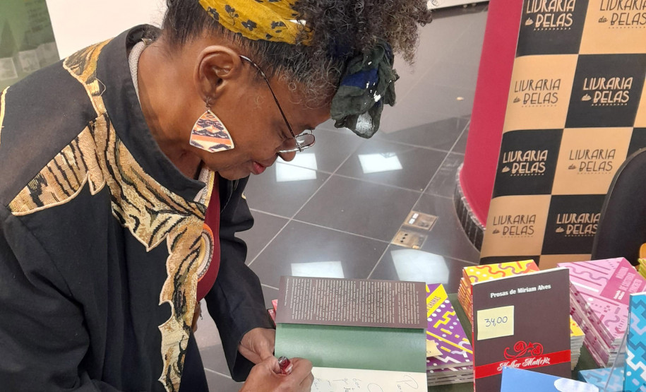 Escritoras Miriam Alves e Juliana Sankofa participam de mesa de conversa no MUPA