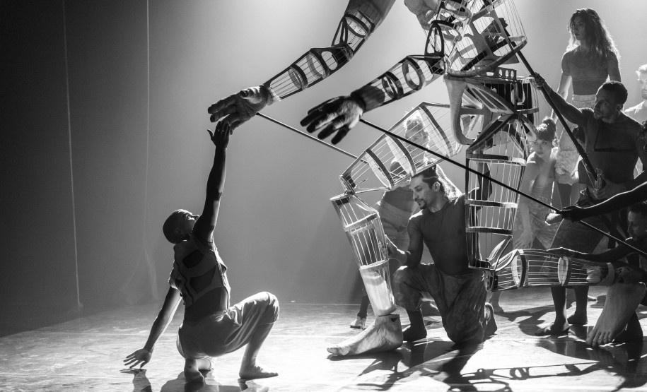 Balé Teatro Guaíra abre o mês de agosto com o espetáculo Contraponto no Guairão