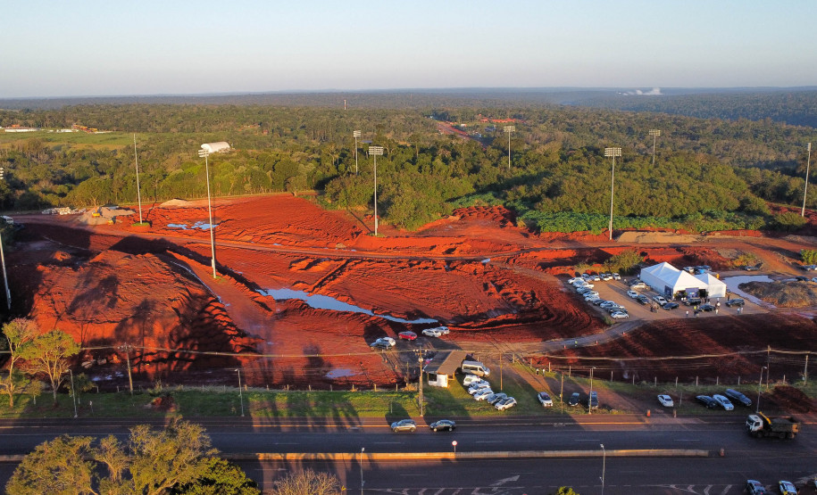 Paraná firma parceria com Centre Pompidou para construção do Museu Internacional de Arte de Foz do Iguaçu