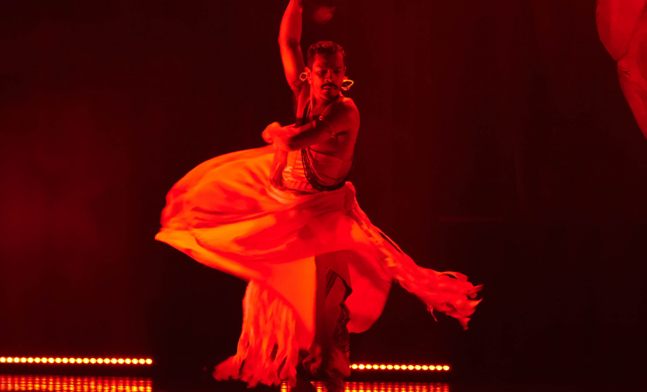 Monólogo “E vocês, quem são?”, de Samuel de Assis, sobe ao palco do Guairinha em agosto