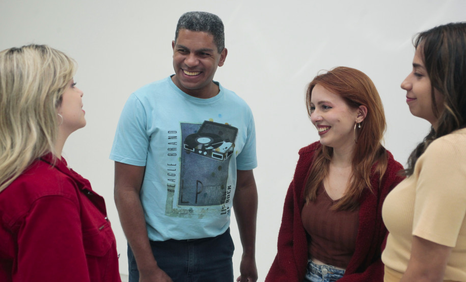 Edital da PNAB para premiação de espaços culturais