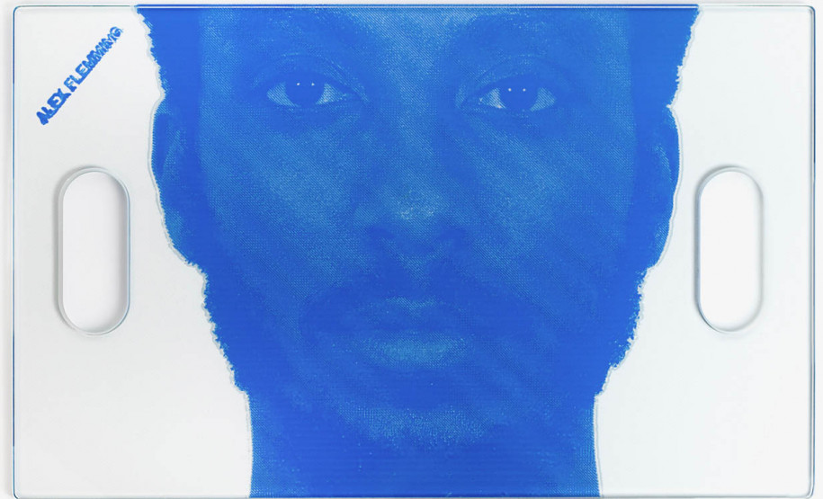 MON realiza exposição inédita de Alex Flemming