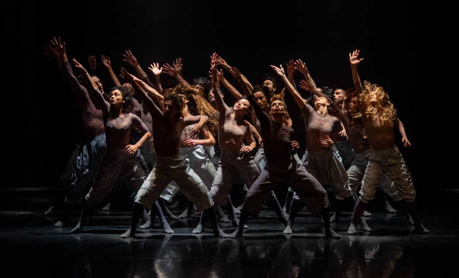 Balé Teatro Guaíra continua turnê pelo Paraná, agora por Apucarana e Maringá
