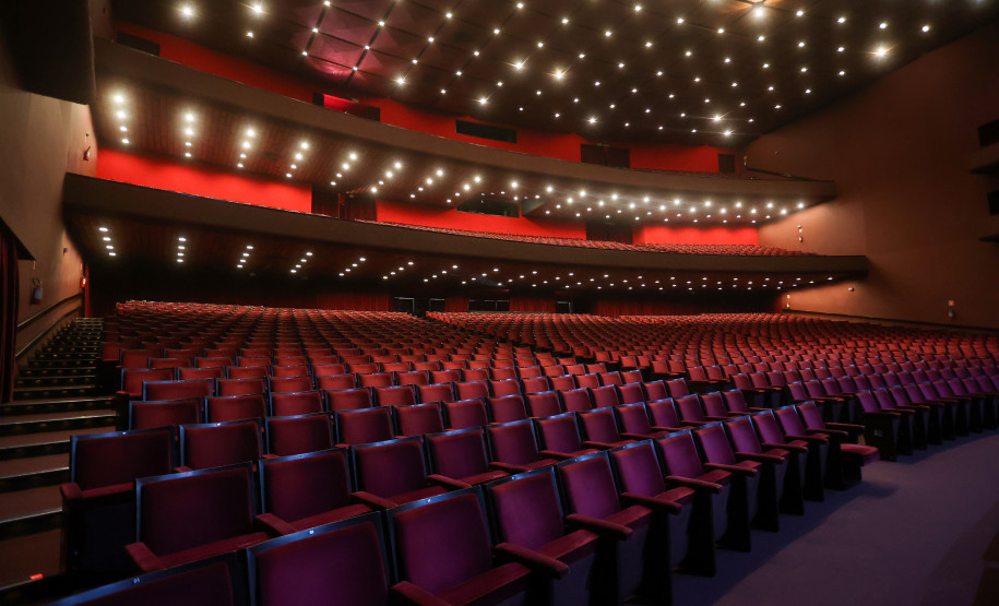 Conheça a história e os bastidores do Teatro Guaíra, que completa 140 anos em 2024