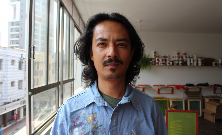 Artista Neiton apresenta mostra individual "Ciclos" na Galeria Ponto de Fuga, em Curitiba