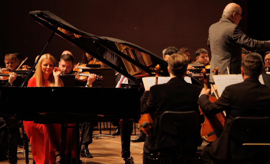 Orquestra Sinfônica e a pianista Valentina Lisitsa encantarão o público novamente no domingo