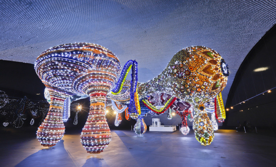 Últimos dias da exposição “Extravagâncias” de Joana Vasconcelos no MON