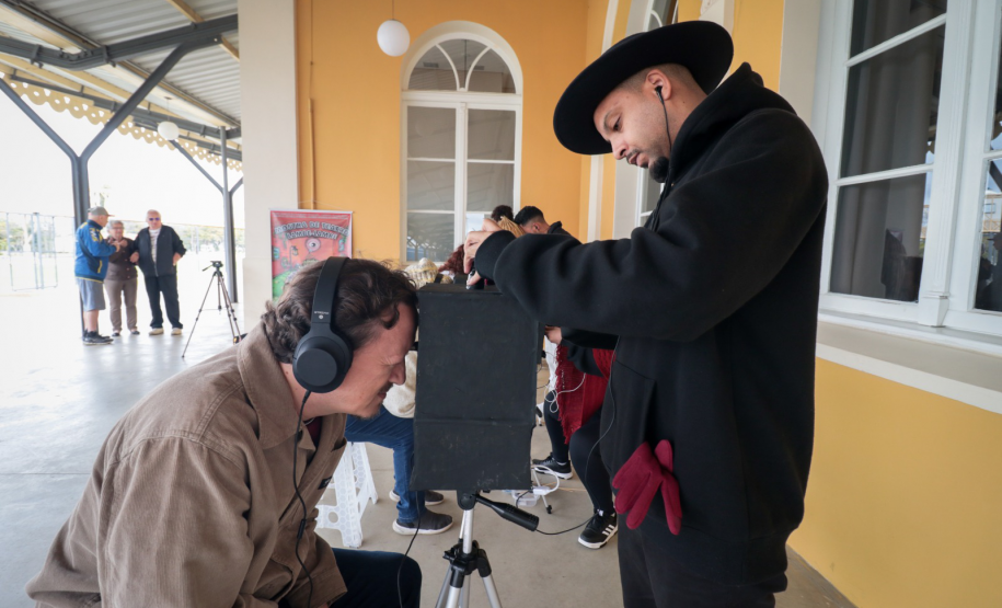 1.º Festival de Teatro Lambe-Lambe de Ponta Grossa está com inscrições abertas