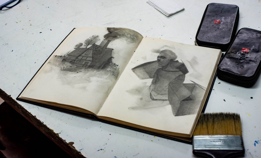 MCAA terá oficina de desenho e produção de tatuagens com residente artístico Yuri Rosa