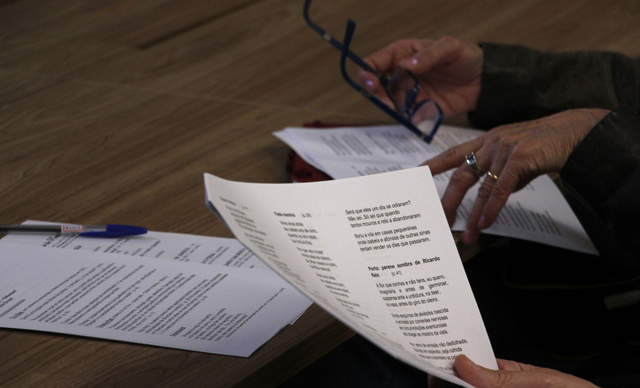 Biblioteca Pública do Paraná (BPP) - Oficina Permanente de Poesia – Todas as quintas-feiras, das 18h às 19h45, é realizada a Oficina “Permanente de Poesia”. Coordenada pela escritora Lilia Souza, o evento acontece no Coworking, com capacidade para 40 pessoas