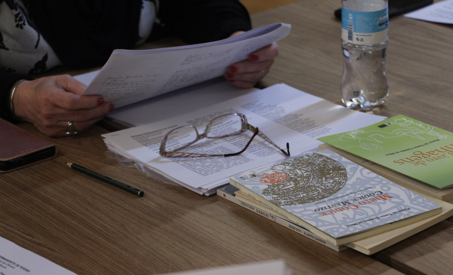 Biblioteca Pública do Paraná (BPP) - Oficina Permanente de Poesia – Todas as quintas-feiras, das 18h às 19h45, é realizada a Oficina “Permanente de Poesia”.