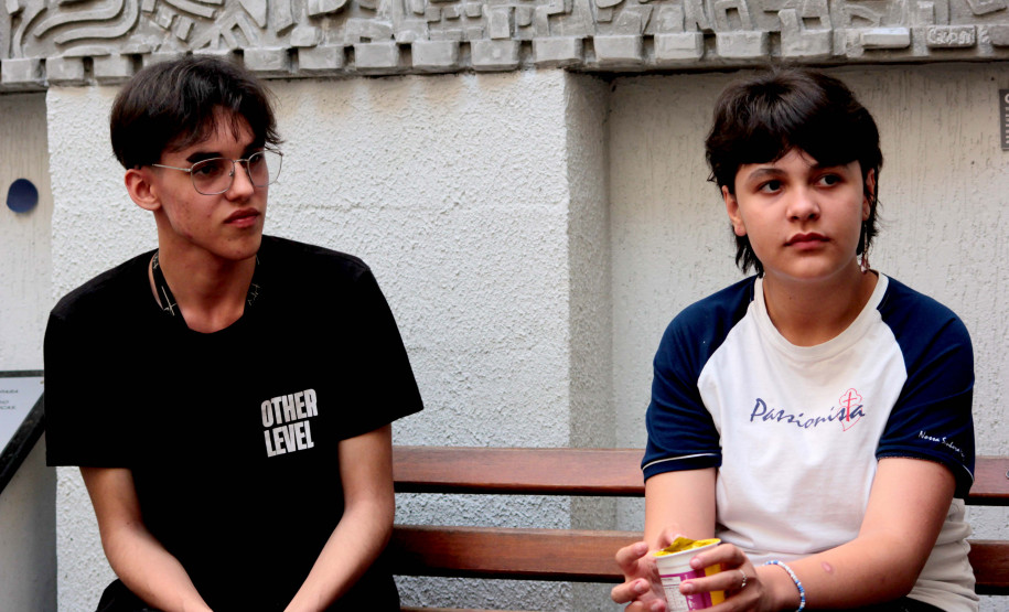 Alunos do Centro Juvenil de Artes Plásticas são selecionados em concurso na Polônia