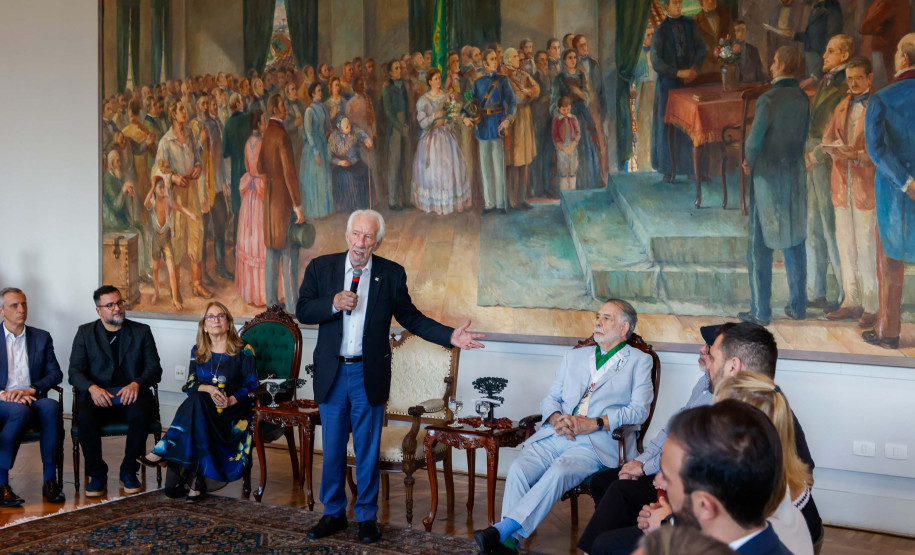 Com filme inspirado em Curitiba, Francis Ford Coppola é homenageado pelo Paraná