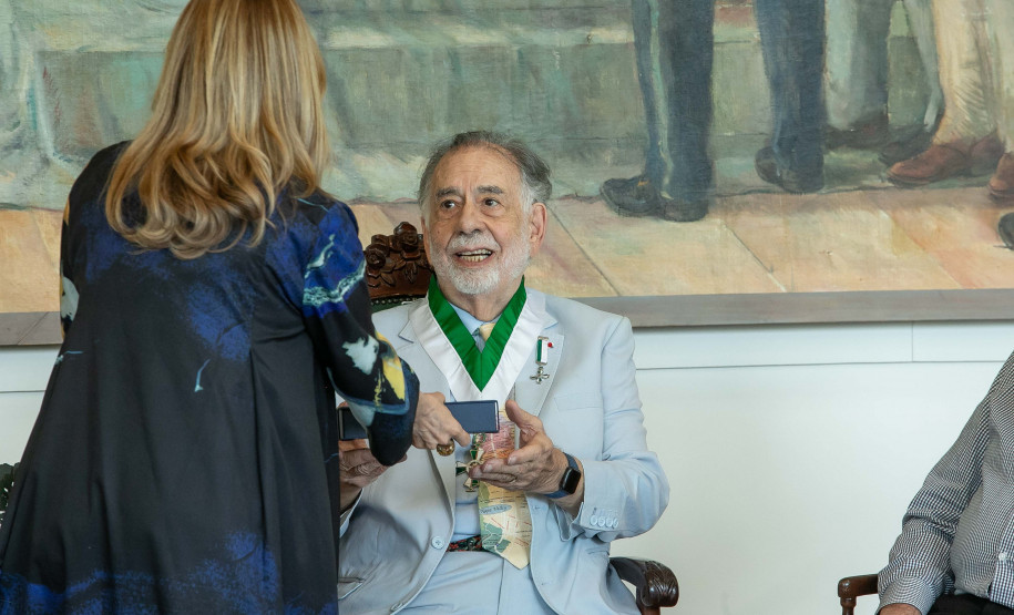 Governo do Estado apresenta a Coppola trabalho para incentivar produções cinematográficas