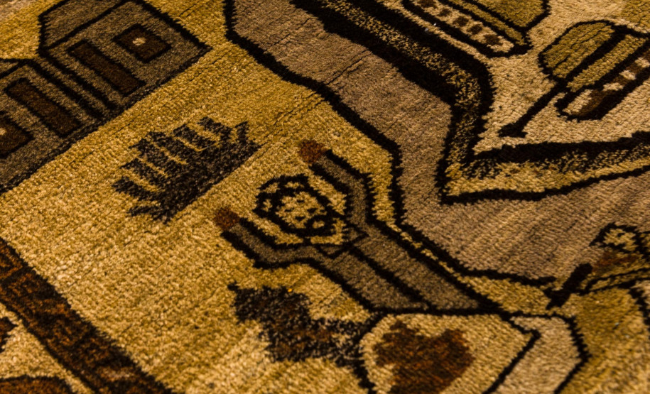 Museu Oscar Niemeyer promove exposição de tapetes afegãos