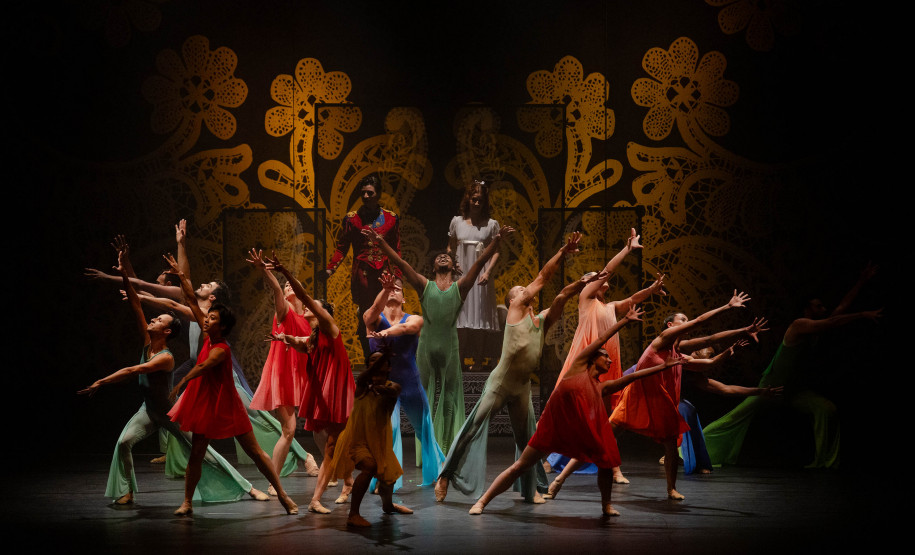 O Quebra-Nozes leva a magia do Natal ao palco do Teatro Guaíra e fecha calendário de 2024