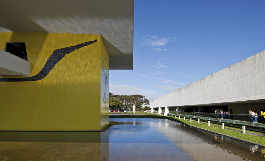 Exposição O Olho da Noite