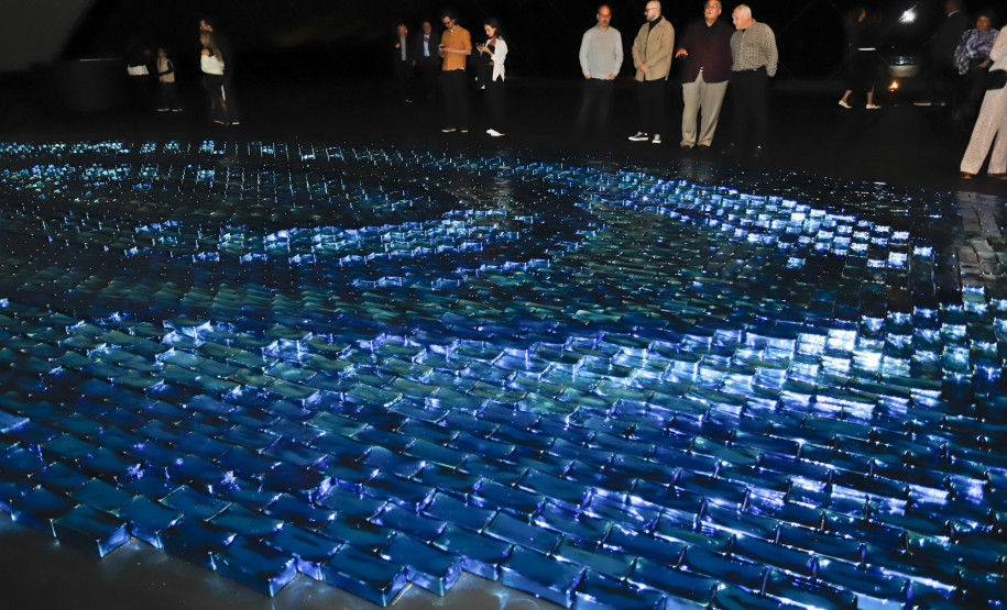 Museu Oscar Niemeyer celebra 22 anos com novas exposições, performances e entrada gratuita