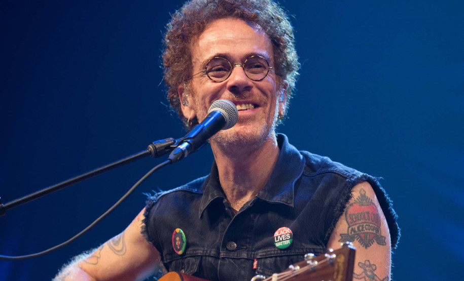 Guairão recebe Nando Reis com a turnê “Uma Estrela Misteriosa”