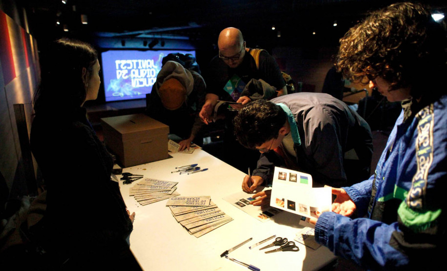 Projetos inéditos, exposições e fortalecimento do setor educativo marcam o ano do MAC-PR