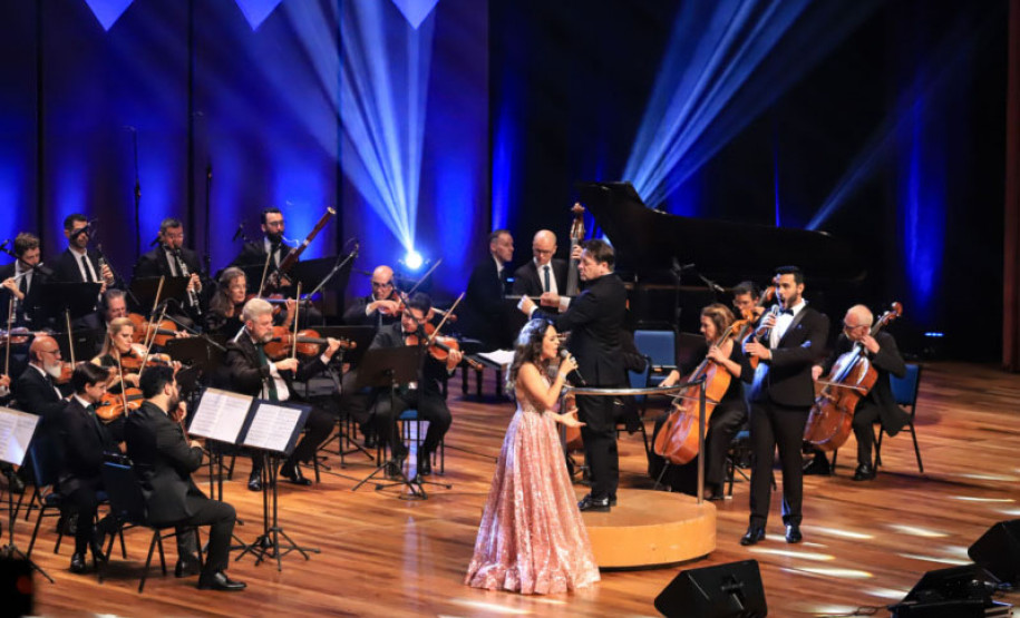 Guairão recebe concerto de Natal da Camerata Antiqua de Curitiba nesta quinta