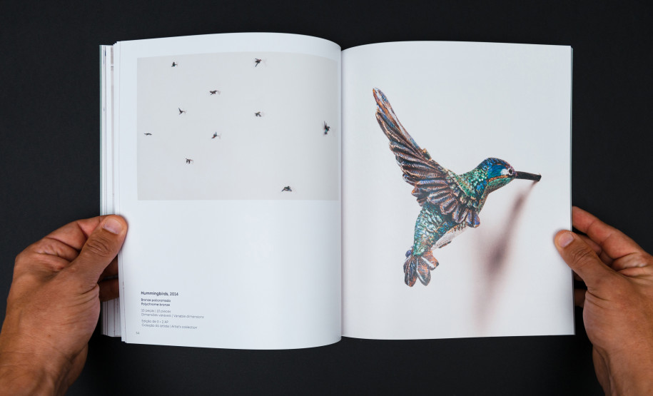 Catálogo da mostra de Efrain Almeida está disponível na MON Loja