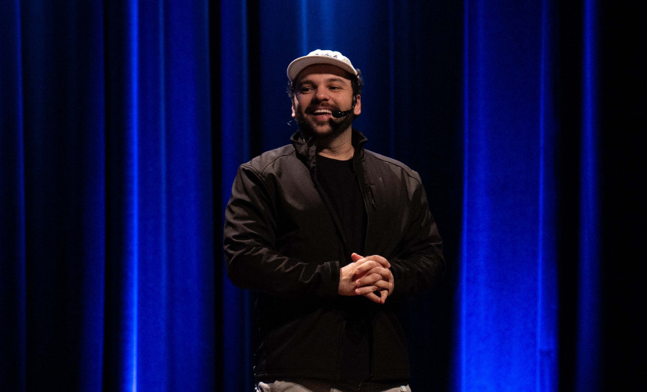 Agenda cultural tem "O Quebra-Nozes", peça com Arlete Salles e exposições no Alfredo Andersen