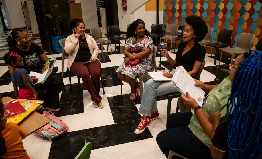 Biblioteca Pública do Paraná estreia projetos culturais e investe na atualização dos sistemas de empréstimo para os usuários