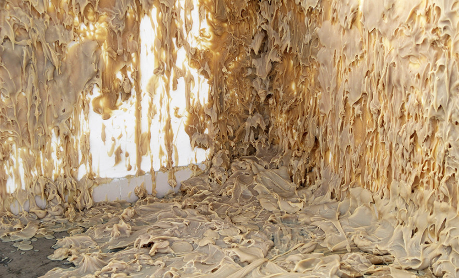 Artista Miro Spinelli inaugura última ocupação do Espaço Vitrine do MUPA no domingo