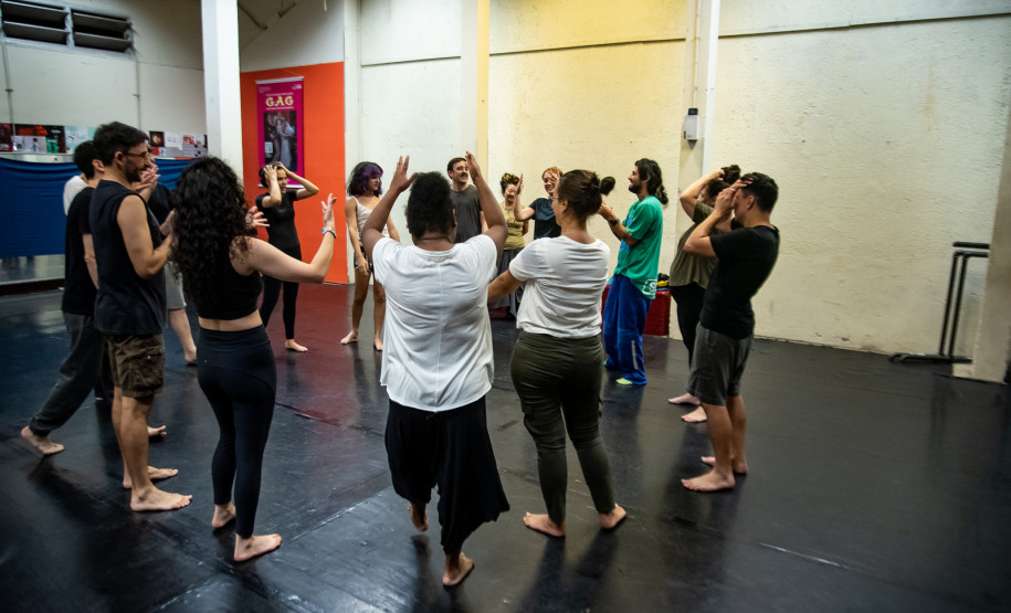 Com tributo a Dalton Trevisan, elenco da nova montagem do TCP inicia ensaios no Guaíra