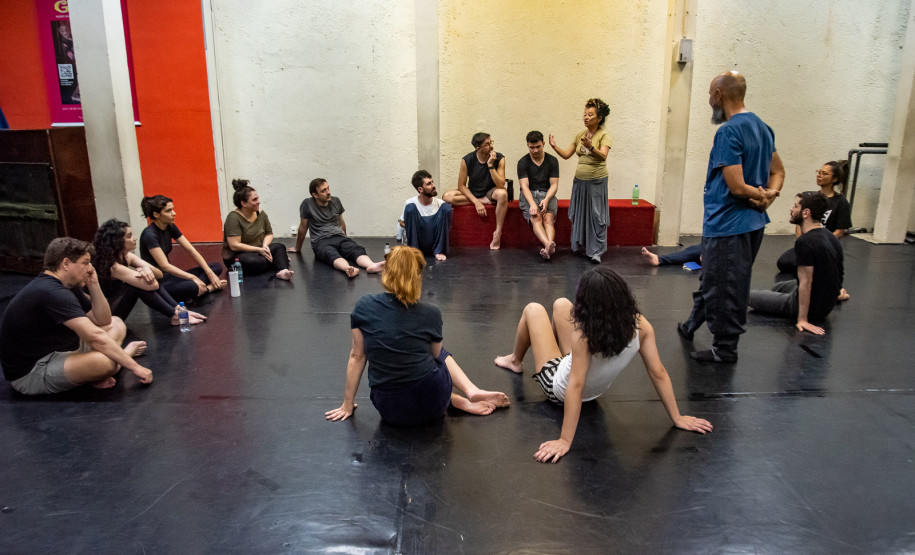 Com tributo a Dalton Trevisan, elenco da nova montagem do TCP inicia ensaios no Guaíra