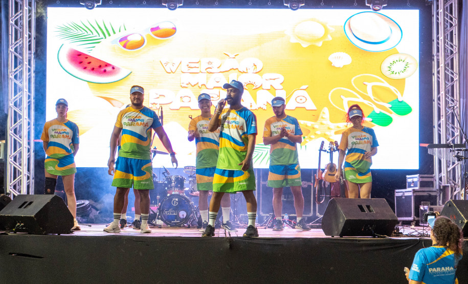 Shows de samba e sertanejo abrem temporada dos palcos Sunset no Noroeste