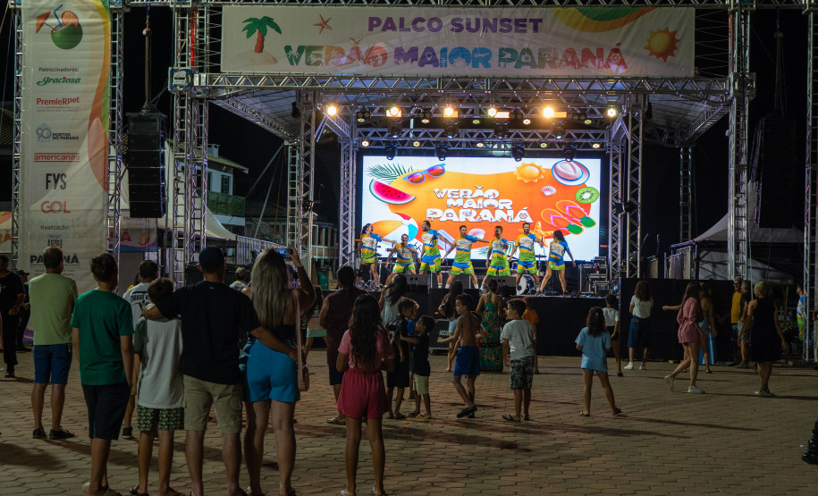 Thiago Viola e João Vitor & Gabriel embalam o Noroeste com sucessos sertanejos