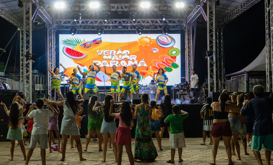 Thiago Viola e João Vitor & Gabriel embalam o Noroeste com sucessos sertanejos